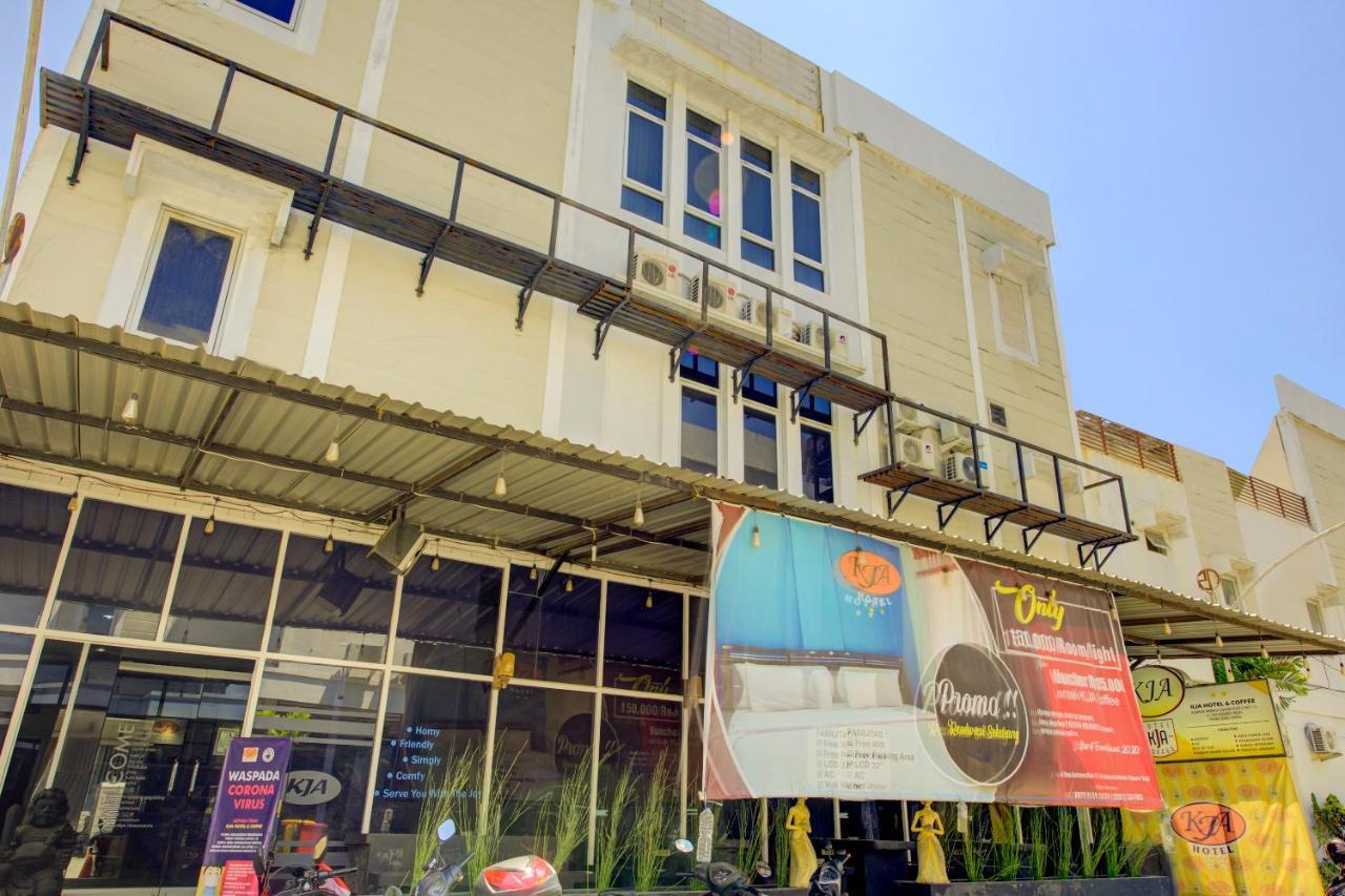 Oyo 3791 Hotel Kja Tegal  Exterior photo